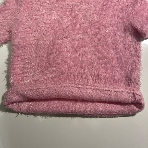 Zara pink fuzzy top size S barley worn - Picture 6 of 6